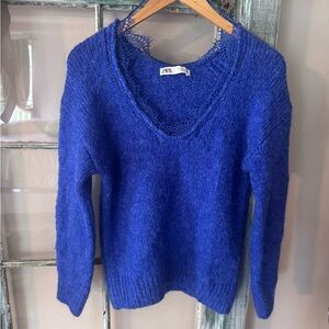 Zara Blue V-Neck Sweater Cozy Knit
